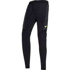 Nike strike winter warrior Nike Dri-FIT Strike Winter Warrior Men - Black/Black/Volt