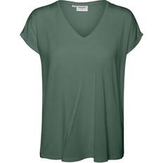 Vero Moda Ava V-Neck Top With Short Sleeved - Green/Laurel Wreath