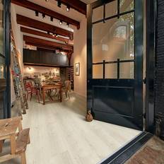 Meister 439540 Laminate Flooring