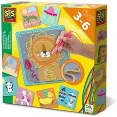 SES Creative Drawing with Laces 14889