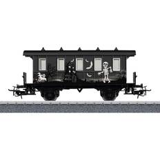 Märklin Halloween Passenger Car Glow in the Dark 48620