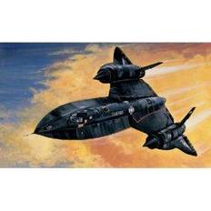 SR 71 Blackbird with Drone 1:72