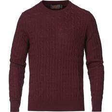 Morris Merino Cable O-Neck Sweater - Wine Red