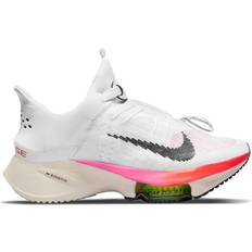 Nike Air Zoom Tempo NEXT% FlyEase W - White/Washed Coral/Pink Blast/Black