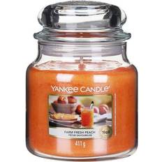 Yankee Candle Farm Fresh Peach Medium Scented Candle 411g