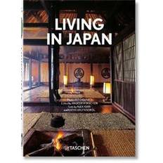 Libri Living in Japan. 40th Ed. (Copertina rigida)