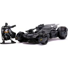 DC Comics Leksaksfordon DC Comics Justice League Batmobile & Batman 1:32