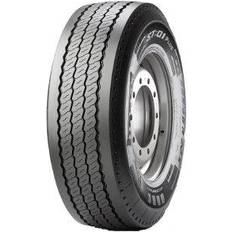 Pirelli J (100 km/h) Car Tyres Pirelli Pirelli ST01 (235/75 R17.5 143/141J)