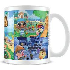 Pyramid International Animal Crossing Seasons Mug 31.5cl