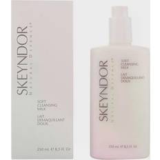 Skeyndor Natural Defence Soft Cleansing Face Milk 250ml