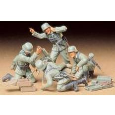 Scale Models & Model Kits Tamiya German Infantry Mortar Team 35193