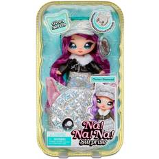 Na na surprise MGA Na Na Na Surprise 2-in-1 Pom Doll Glam Series 1 Chrissy Diamond modedocka med metallisk väska