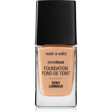 Photo Focus Dewy Foundation Golden Beige