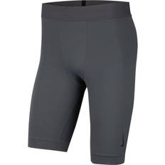 Uomo - Yoga Pantaloni & Shorts Nike Yoga Dri-FIT Infinalon Shorts Men - Iron Grey/Black