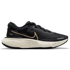 Nike zoomx invincible run flyknit Nike ZoomX Invincible Run Flyknit W - Black/Sail/Metallic Gold