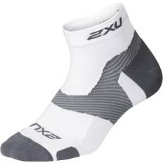 2XU Abbigliamento 2XU Vectr LightCush 1/4 Crew Sock White/Grey Unisex