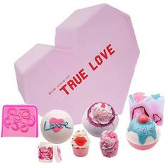 Ikke testet på dyr Gaveæsker & Sæt Bomb Cosmetics True Love Gift Pack 8-pak