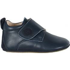 Wheat Dakota Leather Indoor Shoe - Navy