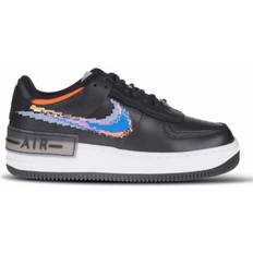 Nike Air Force 1 Low Pixel Swoosh W - ColorwayOff Noir/Hyper Crimson/Black/Light