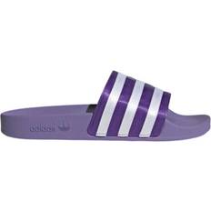 Lila Slides adidas Adilette - Magic Lilac/Cloud White/Purple Rush