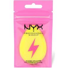 Nyx plump NYX Professional Makeup Plump Right Back Silicone Applicator