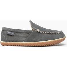 43 ½ - Hombre Mocasines Minnetonka Mocasines 'Tilden' - Gris/Blanco