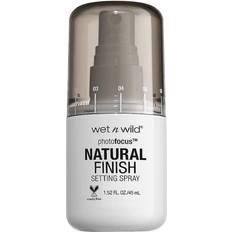 Wet N Wild Setting sprays Wet N Wild PhotoFocus Natural Finish Setting Spray Seal the Deal 1.52 fl oz (45 ml)