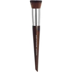 Make Up For Ever MAKE UP FOR EVER #116 Watertone Foundation Brush