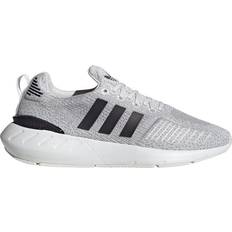 Adidas Swift Run Skor adidas Swift Run 22 W - Crystal White/Core Black/Grey Two