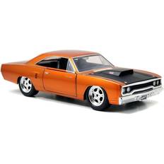 Toys '70 Plymouth Road Runner Orange Fast & the Furious Orange One-Size