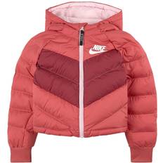 Nike Jakker Nike Girl's Synthetic Fill Hooded Jacket - Archaeo Pink/Rush Maroon/Pink Foam/White (DD7134-622)