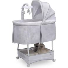 Delta Children iComfort Auto Glide Bassinet