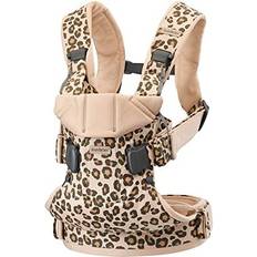 BabyBjörn Baby Carrier One in Cotton Leopard