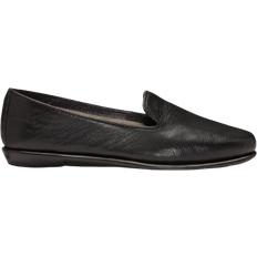 Betunia - Black Leather