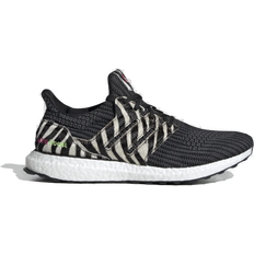 Adidas UltraBOOst DNA Zebra - Core Black/Cloud White/Shock Pink