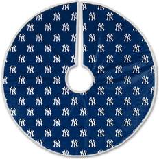 Pegasus New York Yankees Microplush Christmas Tree Skirt