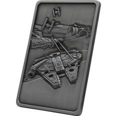 Fanattik The Millenium Falcon Iconic Scene Collection Limited Edition