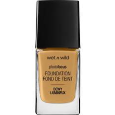 Wet N Wild Photo Focus Dewy Foundation Caramel