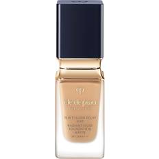 Clé de Peau Beauté Radiant Fluid Foundation Matte Broad Spectrum SPF 20 Sunscreen