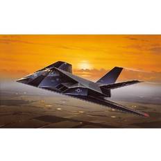 Italeri "1:72 F-117A NIGHTHAWK"