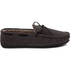 Gray - Men Slippers Minnetonka Casey - Charcoal