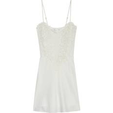 Polyester Negligées Flora Nikrooz Showstopper Appliqué Chemise - Ivory