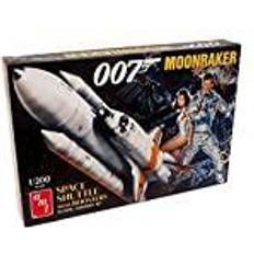 Lego space shuttle Amt Skill 2 Model Kit Space Shuttle with Boosters "Moonraker" (1979) Movie (James Bond 007) 1/200 Scale Model