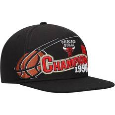 Mitchell & Ness Chicago Bulls Hardwood Classics 1996 NBA Champions Wave Snapback Hat Men - Black