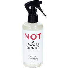 Attrezzature e Prodotti per la Pulizia Juliette Has A Gun Not a Room Spray 200ml