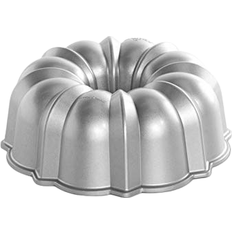 Nordic Ware Classic Bundt Pan Molde para Pastel 26.416 cm