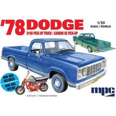 MPC 1978 Dodge D100 Custom Pickup, 1:25