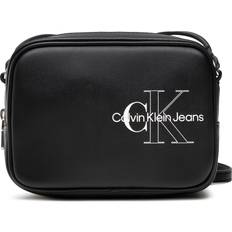 Calvin klein black crossbody Calvin Klein Black Crossbody Tas K60K609312BDS