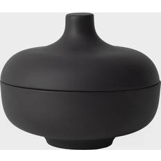 Design House Stockholm Kitchen Accessories Design House Stockholm Sand with lid M Ø12 cm Black clay Bowl