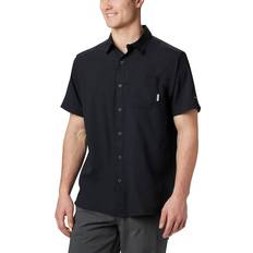 Columbia Men Shirts Columbia PFG Slack Tide Camp Shirt - Black